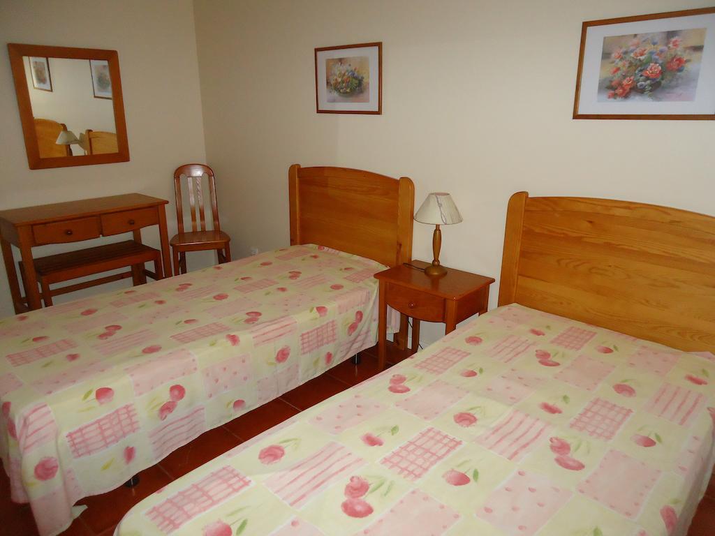 Apartamentos Varandas Da Rocha Portimao Room photo