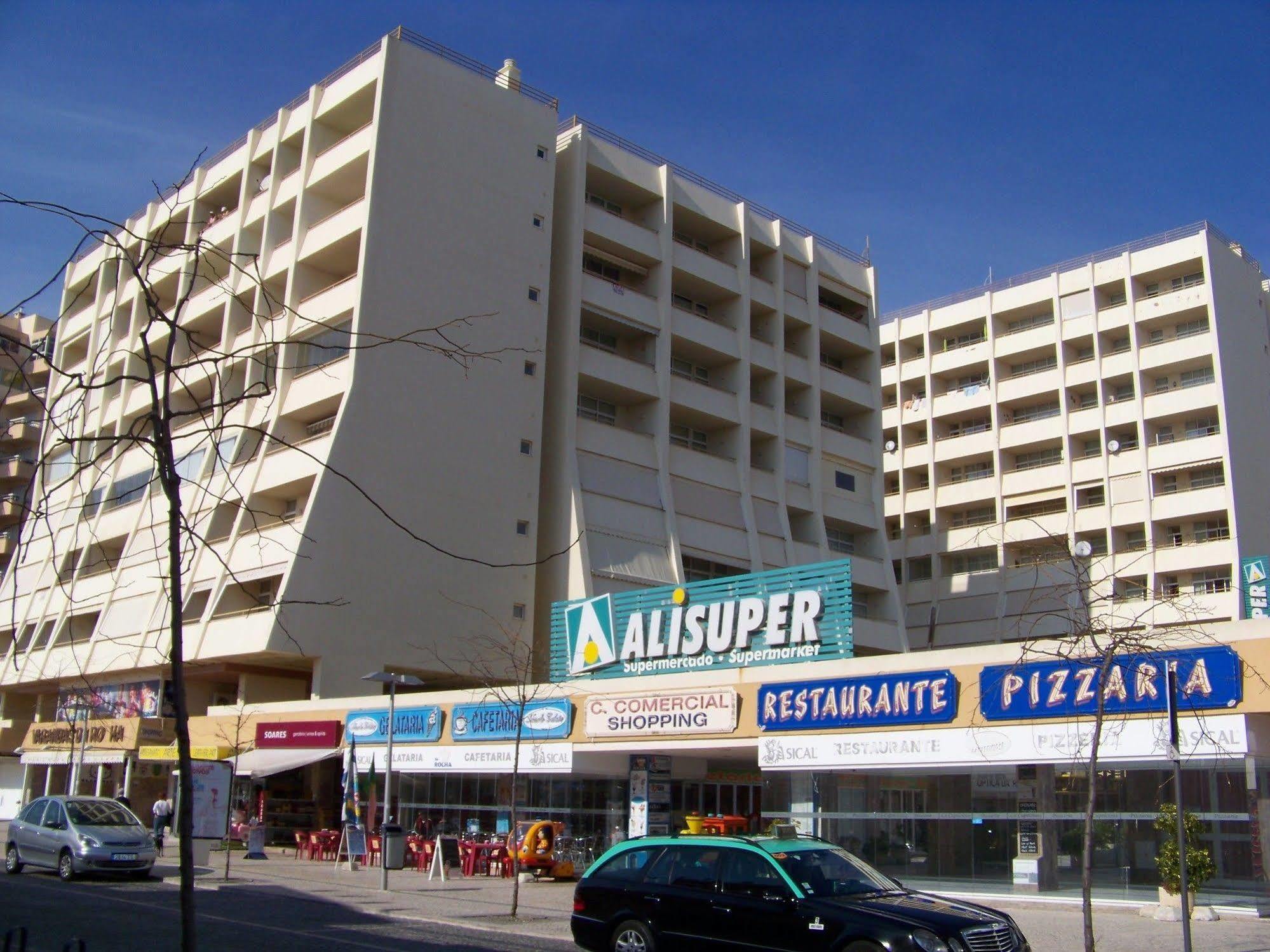 Apartamentos Varandas Da Rocha Portimao Exterior photo
